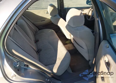 1998 Honda Accord Ex z USA, uszkodzony, nr VIN 1HGCG6678WA202671